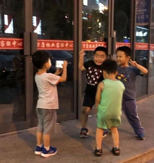 娱乐吃瓜的头像男真人